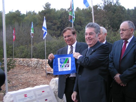President Fisher at the Grove of Nations. Photo: KKL-JNF Photo Archive