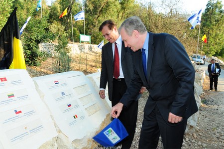 Prime Minister Leterme at the Grove of Nations. Photo: KKL-JNF Photo Archive