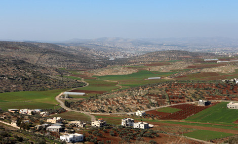 The Aliza Scenic Lookout (Mitzpe Aliza), overlooking the village of Jilabun and northern Samaria. Photo: Yaakov Skolnik.