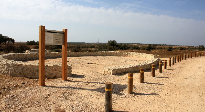 Photograph: Yaakov Shkolnik, KKL-JNF Photo Archive