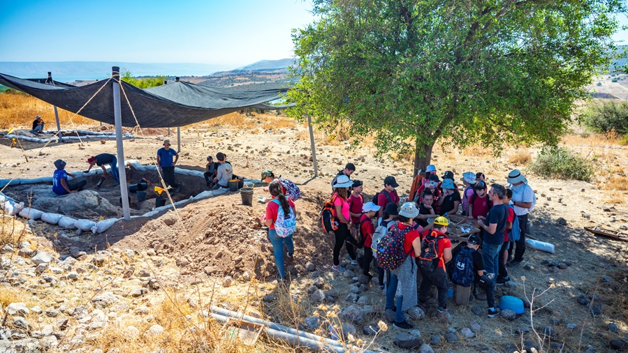 Community and educational activities at Huqoq