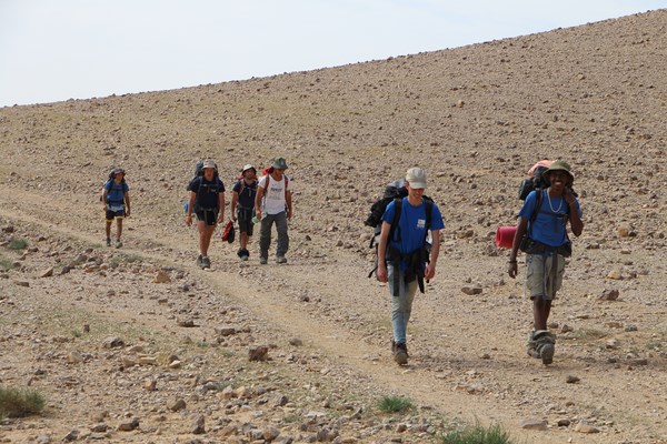 Hiking in the Negev. Photo: Yoav Devir