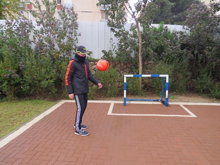 Sports court at the Meitar Center for youth at risk in Ashkelon. Photo: Yoav Devir