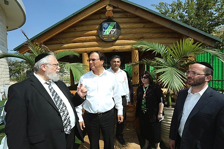 Promoting young leadership and ecological values in all sectors of Israeli society.
Photo: KKL-JNF Photo Archive