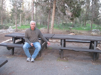 Low picnic table with space for a wheelchair at Halochem Park in Haruvit. Photo: Yoav Devir
